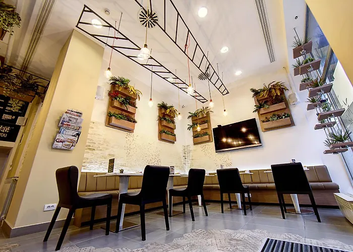 Hotel Srbija Garden-Free Parking-Upon Availability