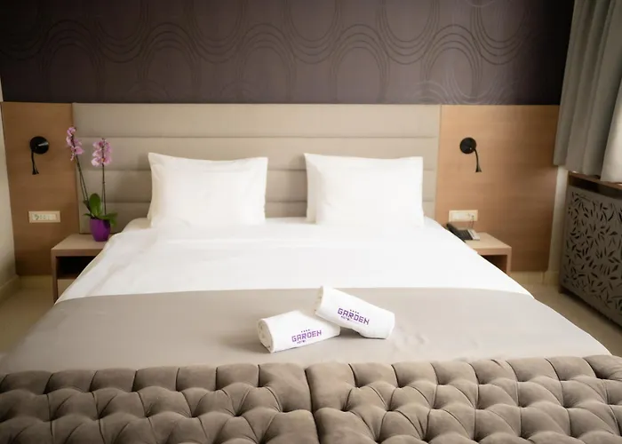 Hotel Srbija Garden-Free Parking-Upon Availability